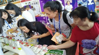 Herdiana Dewi Utari, Dari Ibu Rumah Tangga hingga Jadi Pelopor Teh Herbal DEWITI yang Mendunia